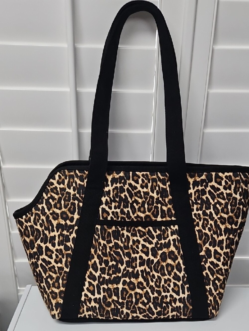 Betsey Johnson Leopard-Print Pet Carrier Tote - Black & Tan - Picture 2 of 8